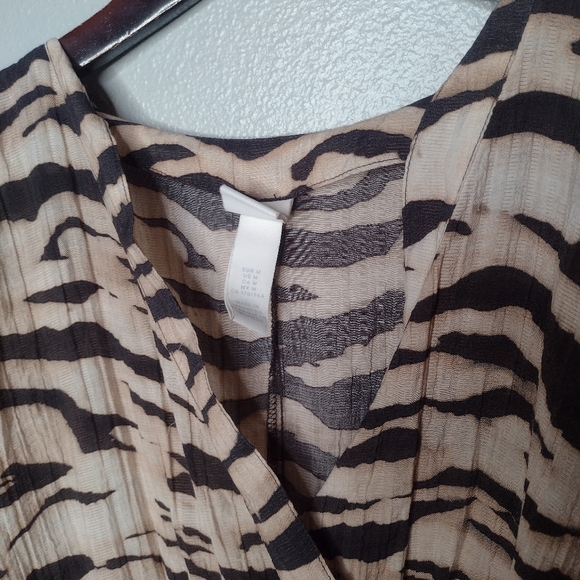 H&M Women Animal Print Midi Maxi Dress Medium Zebra Balloon Sleeve Brown V - Picture 3 of 6